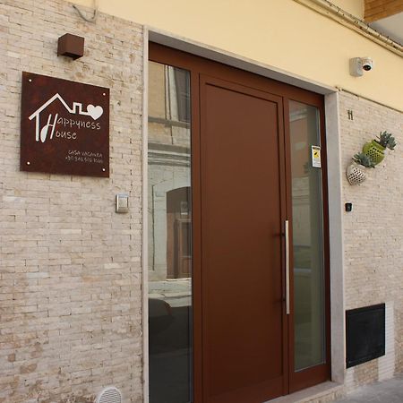 Happynesshouse_Locazione Turistica Lejlighed Trani Eksteriør billede
