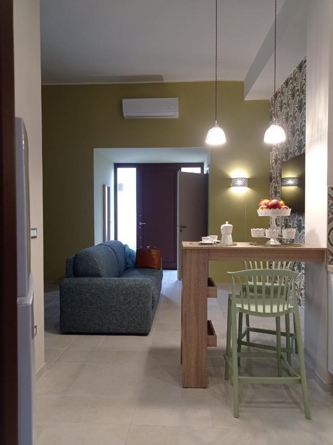 Happynesshouse_Locazione Turistica Lejlighed Trani Eksteriør billede